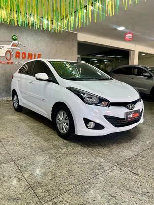 HYUNDAI HB20S 1.6 COMFORT PLUS 16V FLEX 4P AUTOMÁTICO HYUNDAI HB20S 1.6 COMFORT PLUS 16V FLEX 4P AUTOMÁTICO